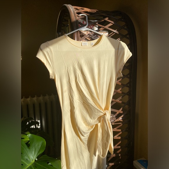 Aritzia Wilfred butter dress - Picture 2 of 4